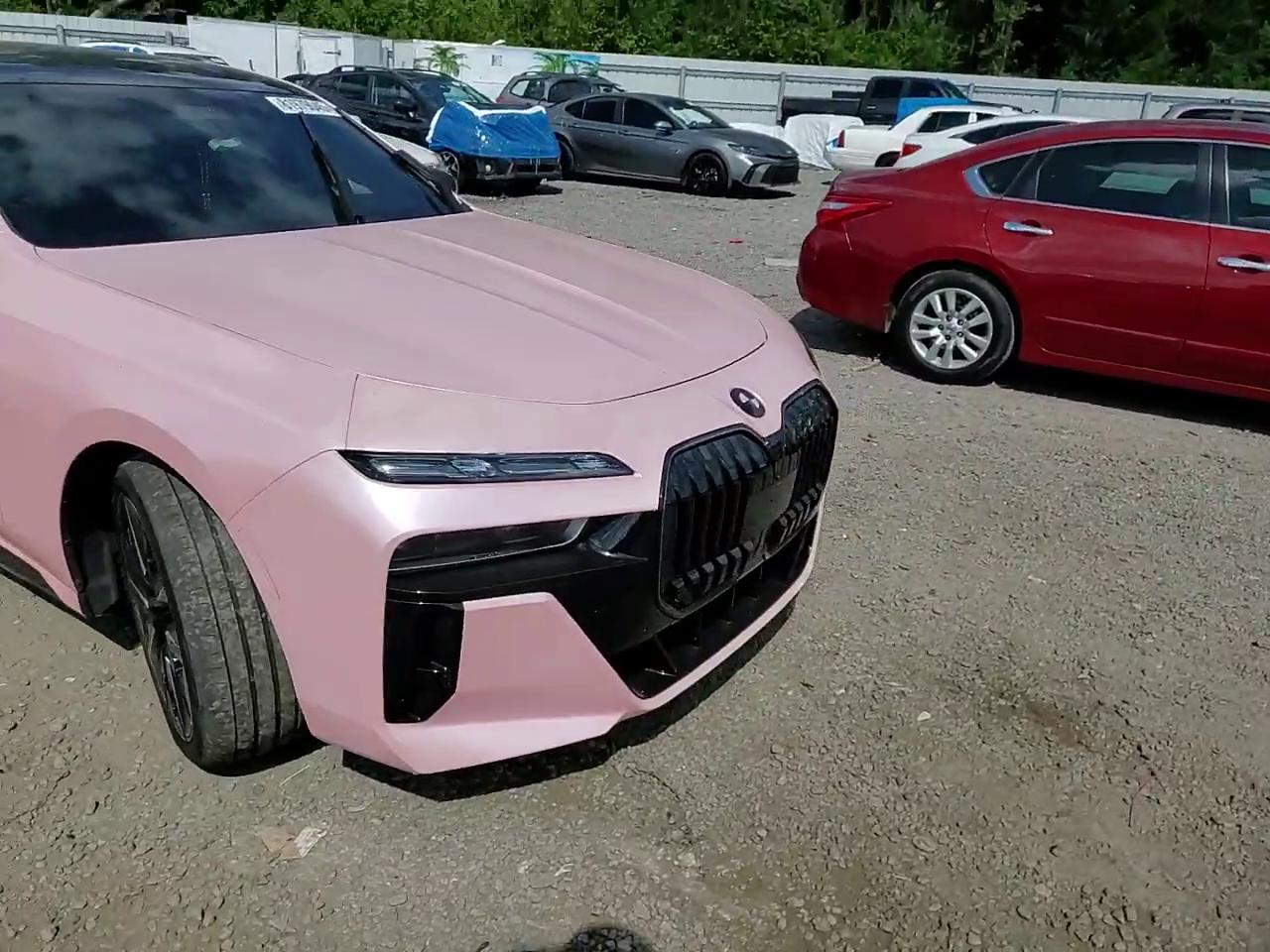 Фото: WBA33EJ01RCT01532