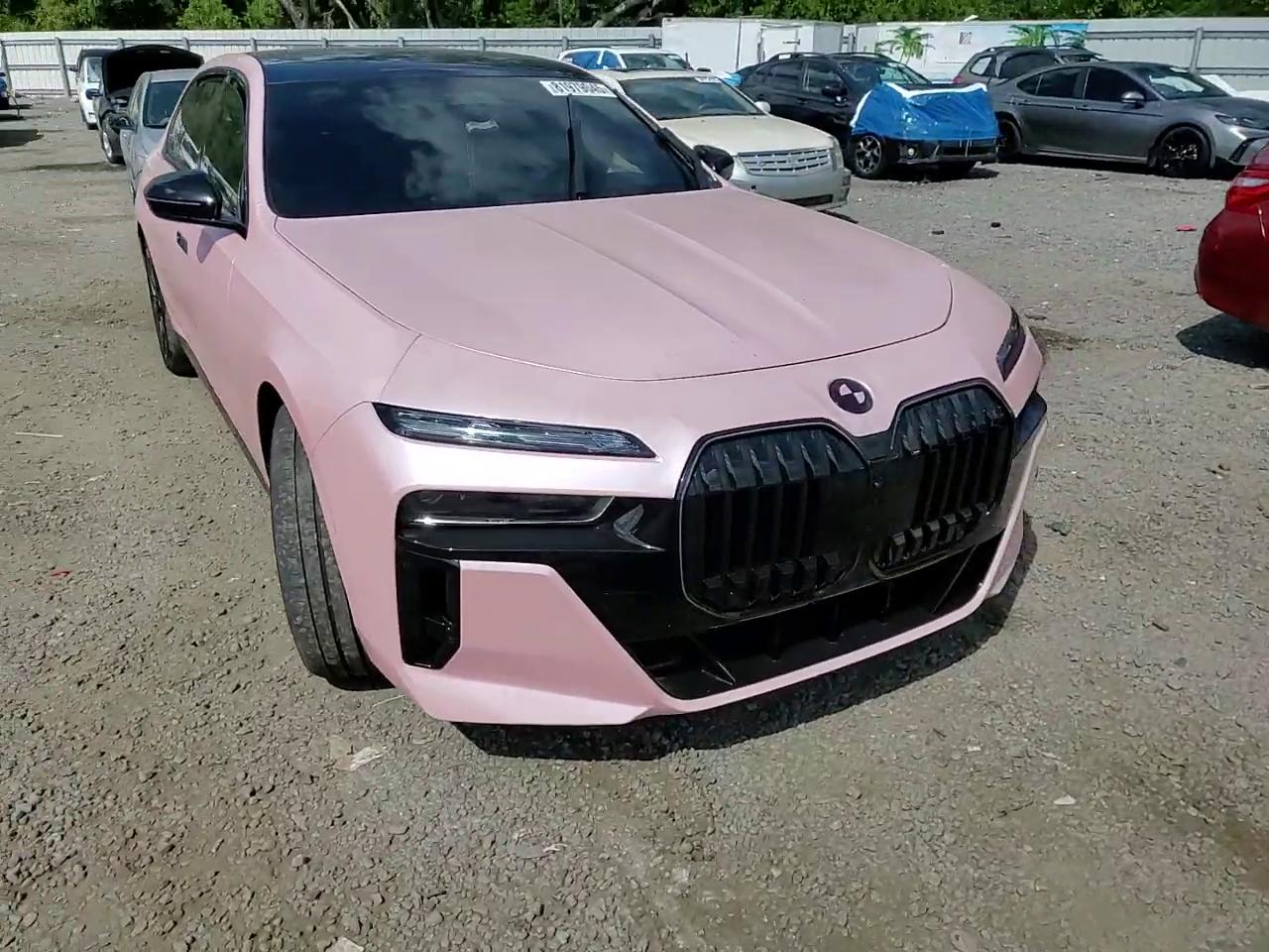 Фото: WBA33EJ01RCT01532