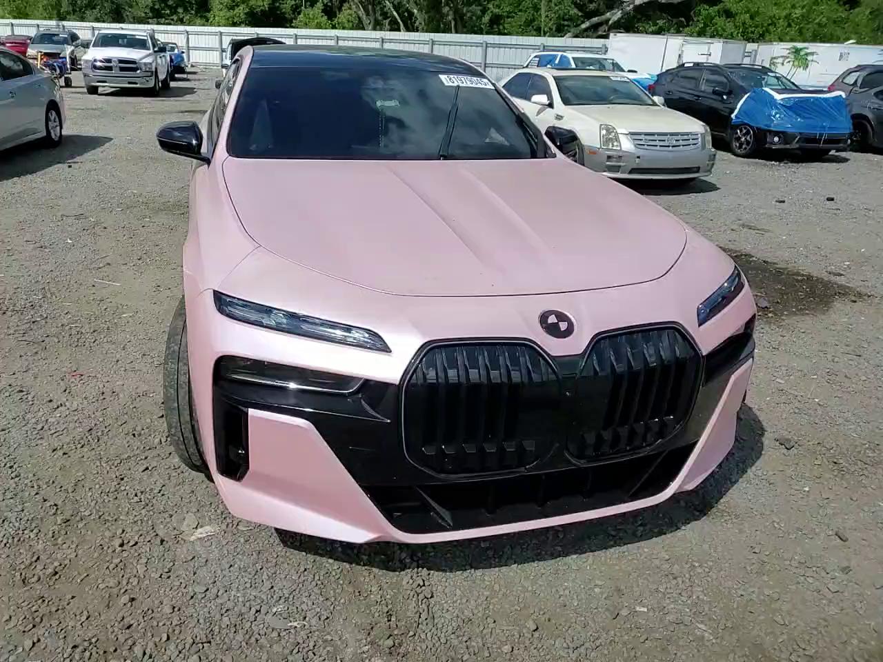 Фото: WBA33EJ01RCT01532