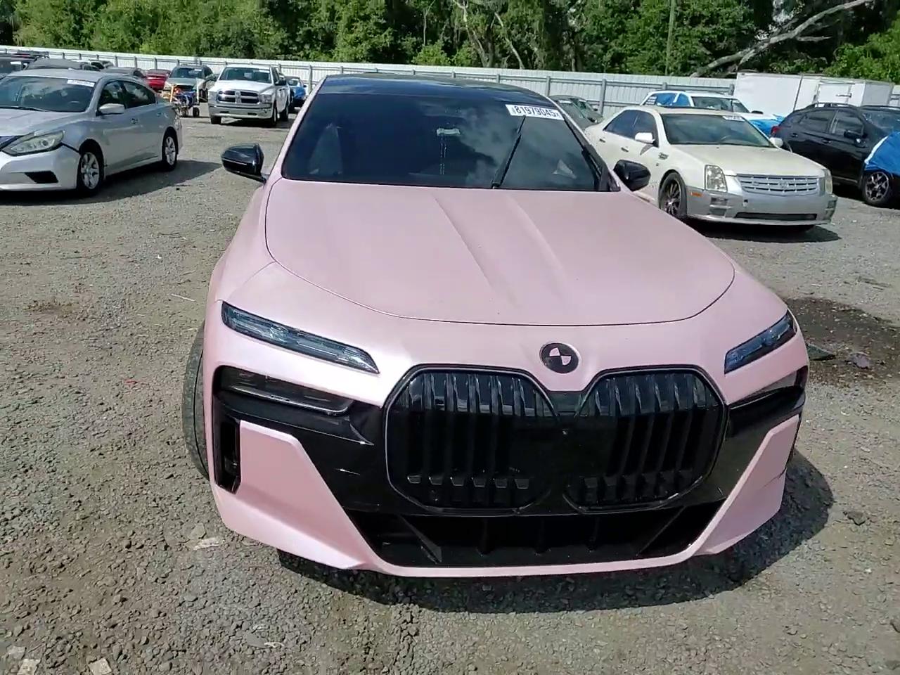 Фото: WBA33EJ01RCT01532