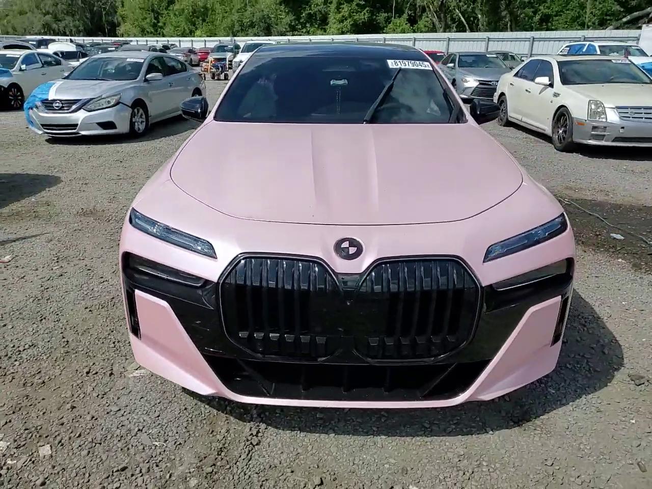 Фото: WBA33EJ01RCT01532