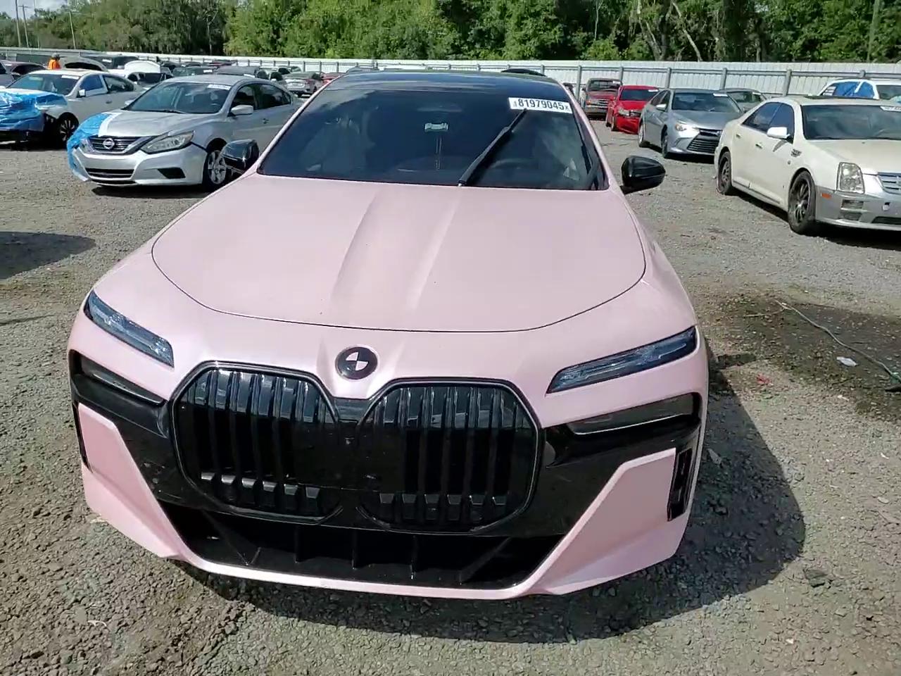 Фото: WBA33EJ01RCT01532