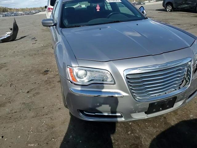 2013 Chrysler 300 VIN: 2C3CCAAG0DH658431 Lot: 82702025
