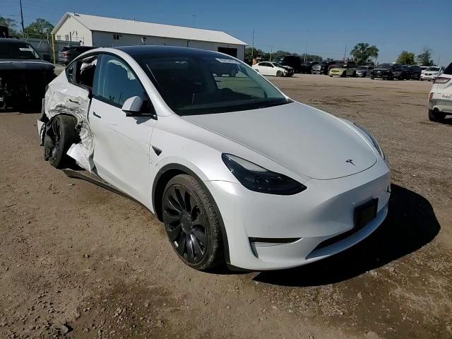 2022 Tesla Model Y VIN: 7SAYGDEF3NF522104 Lot: 85723415