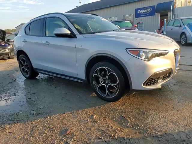 2022 Alfa Romeo Stelvio Ti VIN: ZASPAKBN7N7D26206 Lot: 83955435