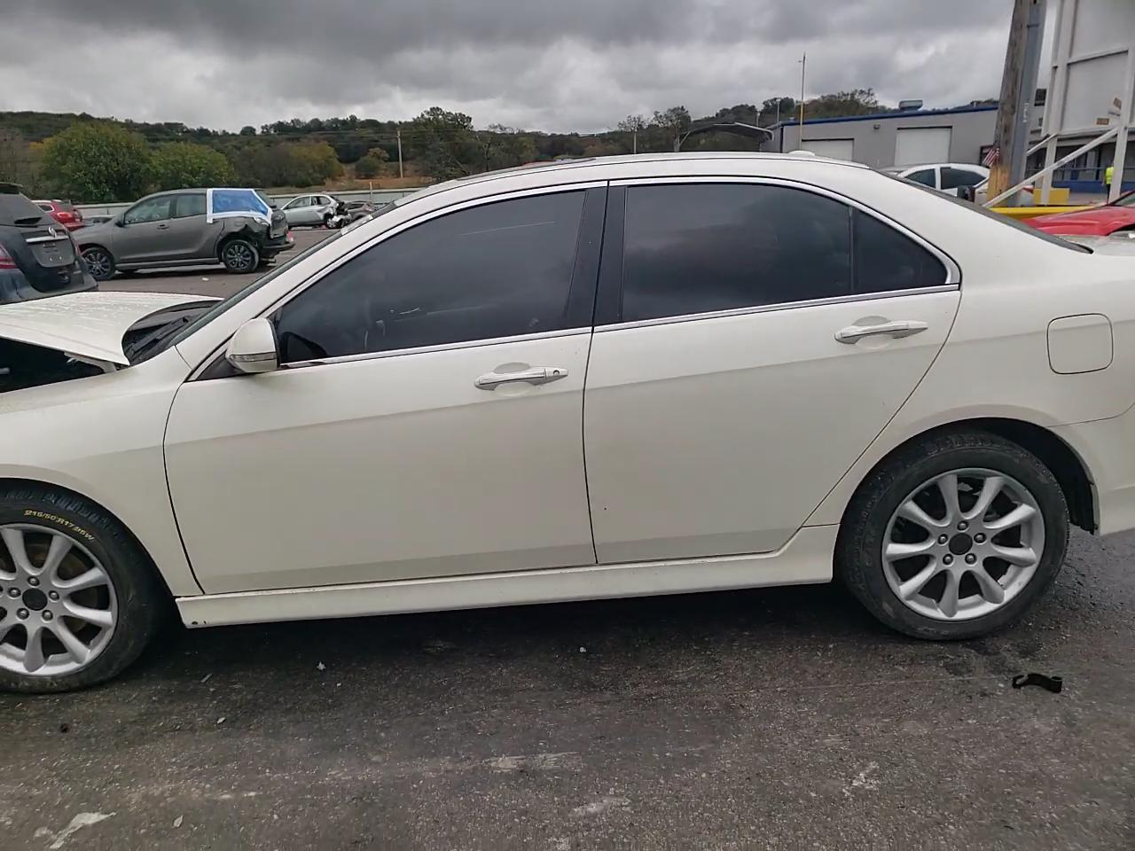 Фото: JH4CL96916C007902