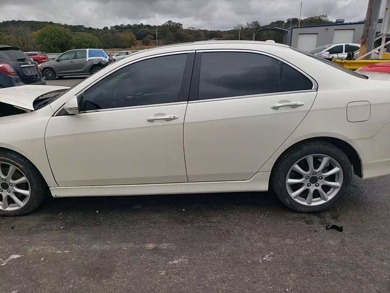 Фото: JH4CL96916C007902