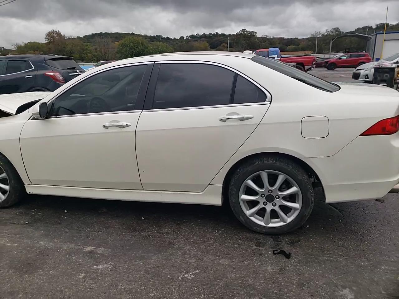 Фото: JH4CL96916C007902