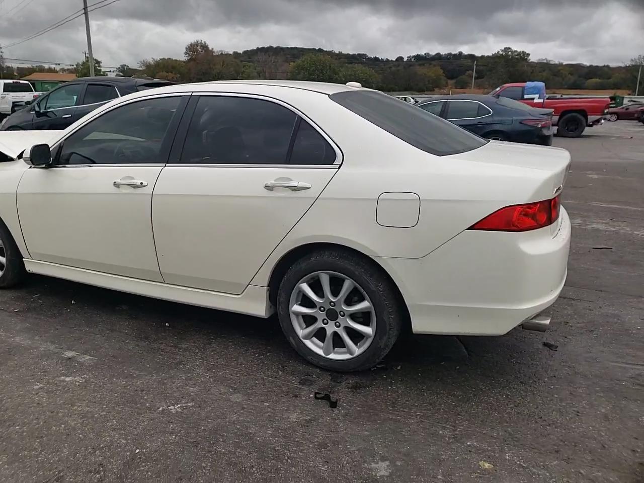 Фото: JH4CL96916C007902