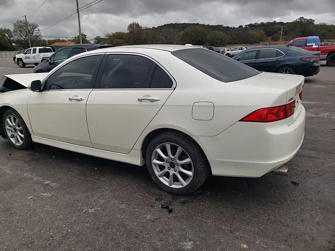 Фото: JH4CL96916C007902