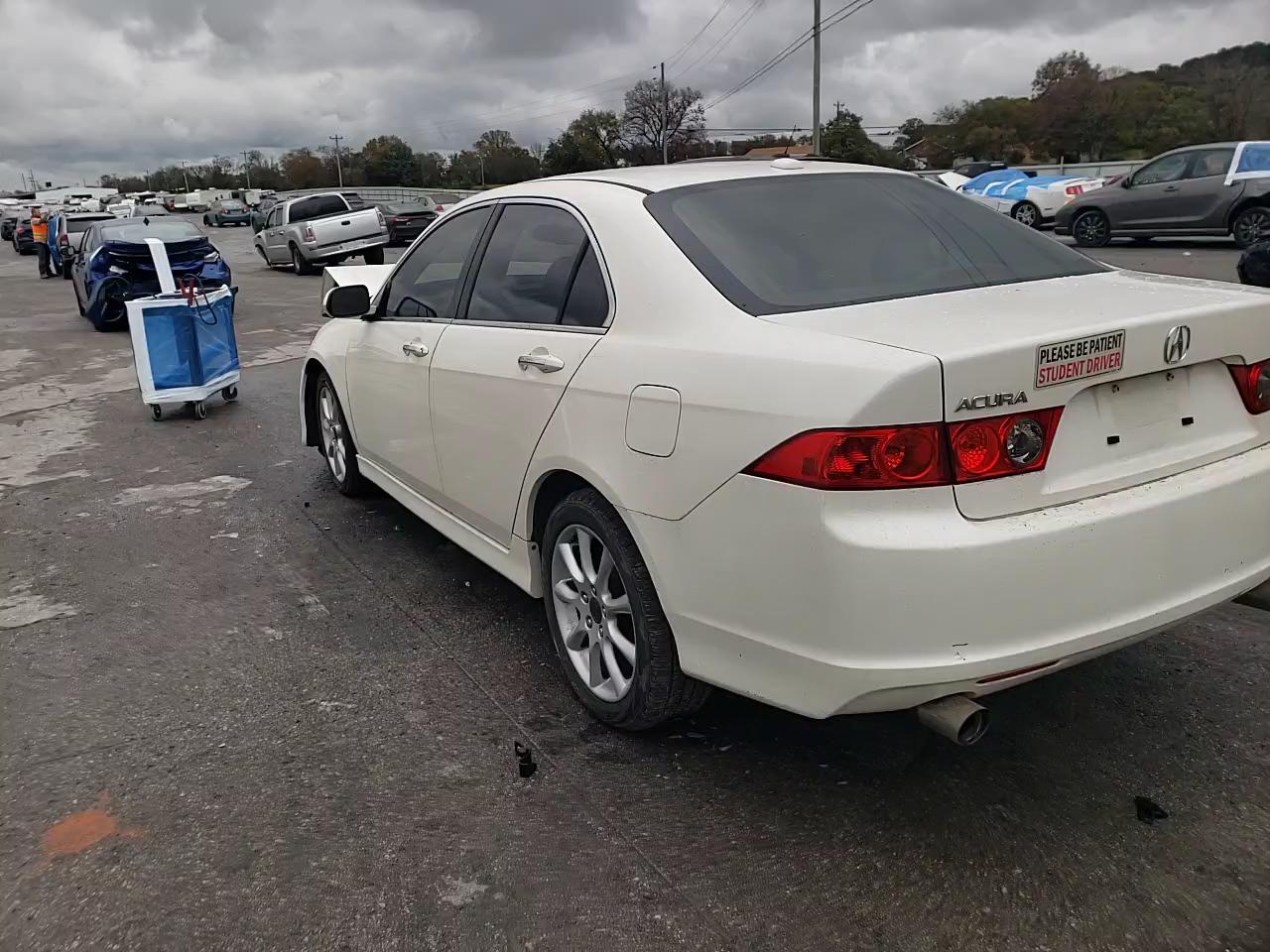 Фото: JH4CL96916C007902