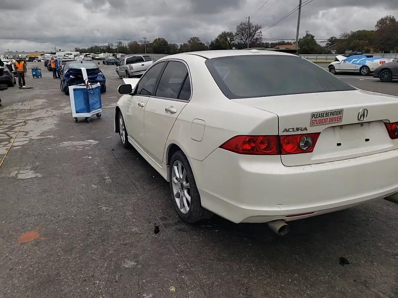 Фото: JH4CL96916C007902