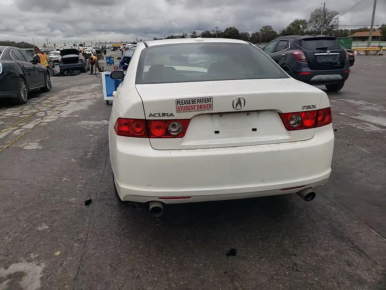 Фото: JH4CL96916C007902