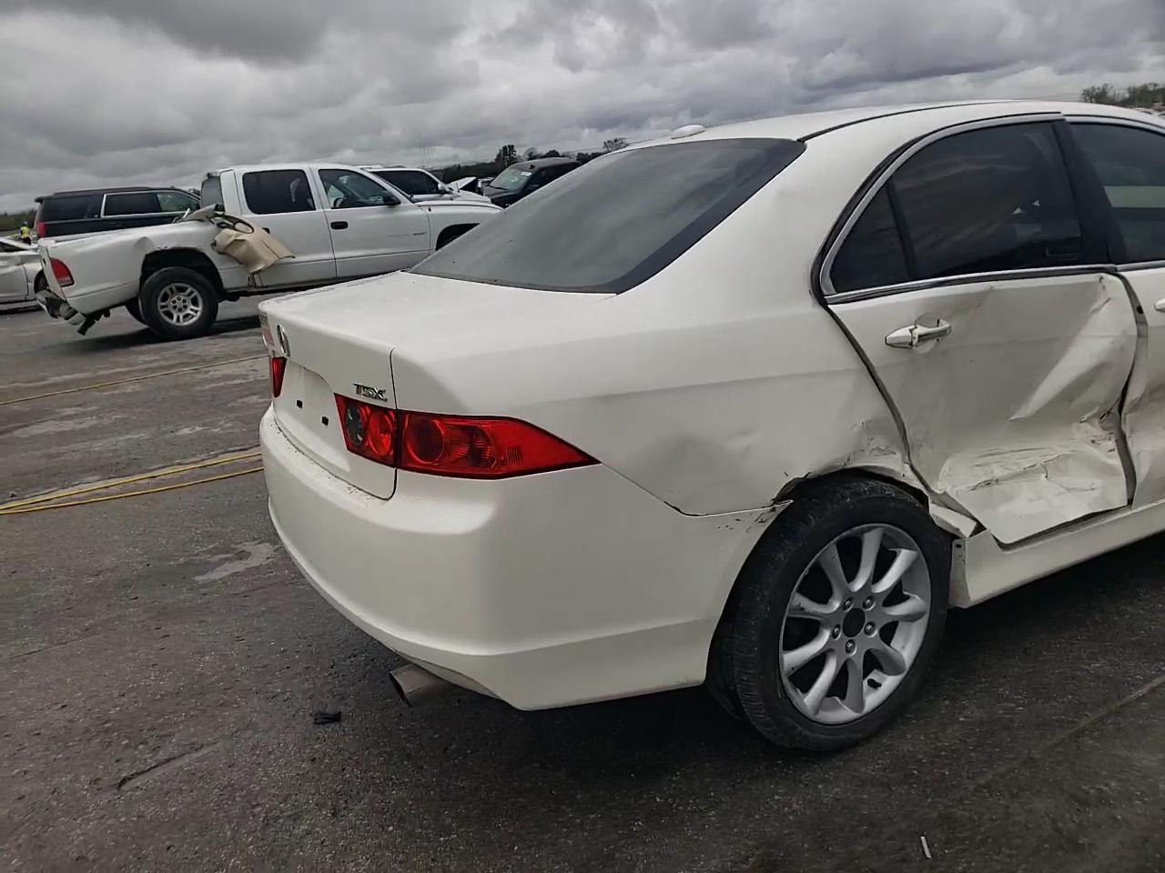 Фото: JH4CL96916C007902