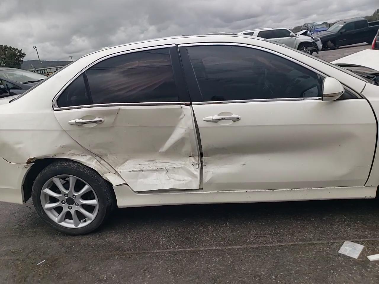 Фото: JH4CL96916C007902