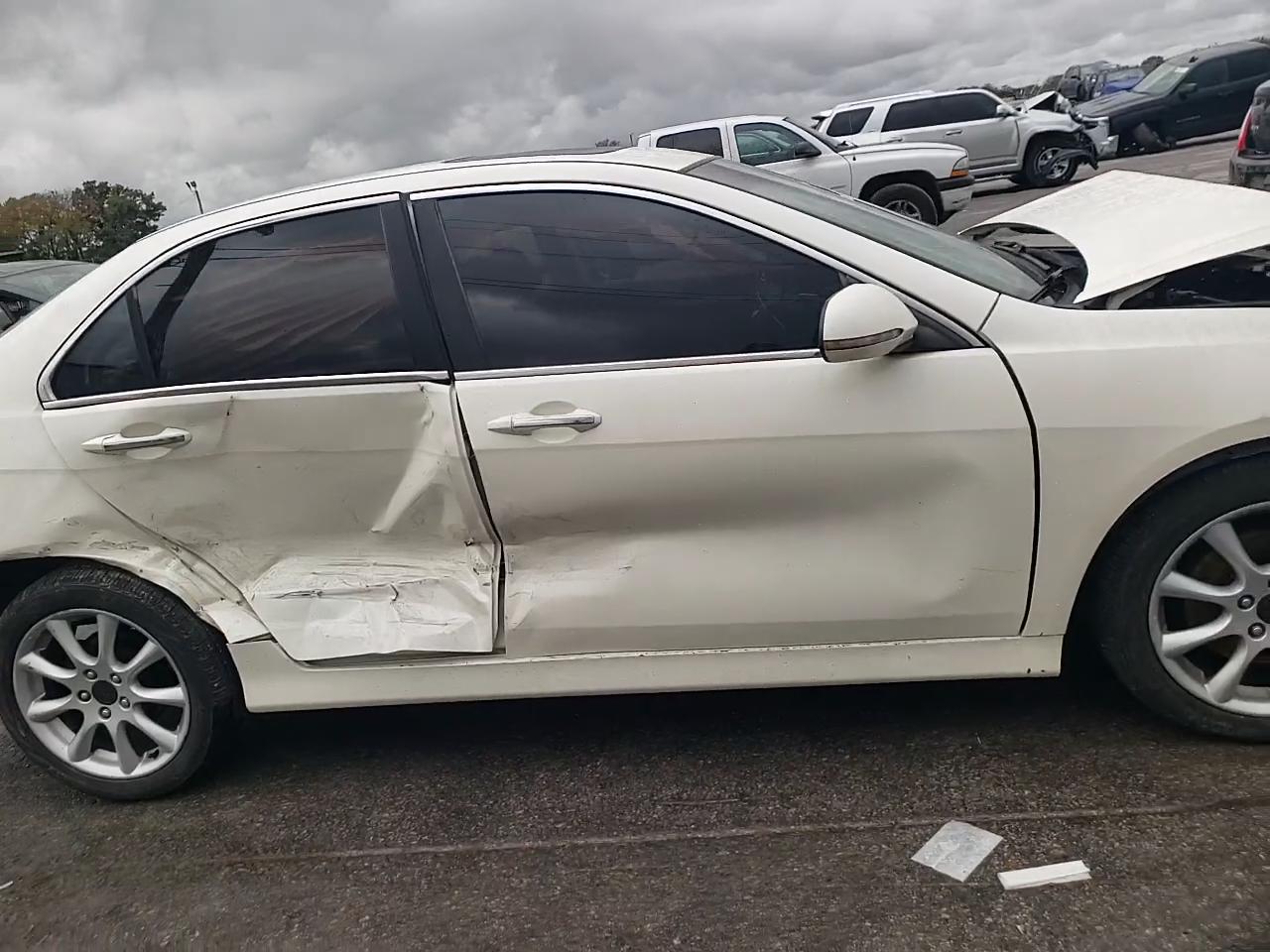 Фото: JH4CL96916C007902