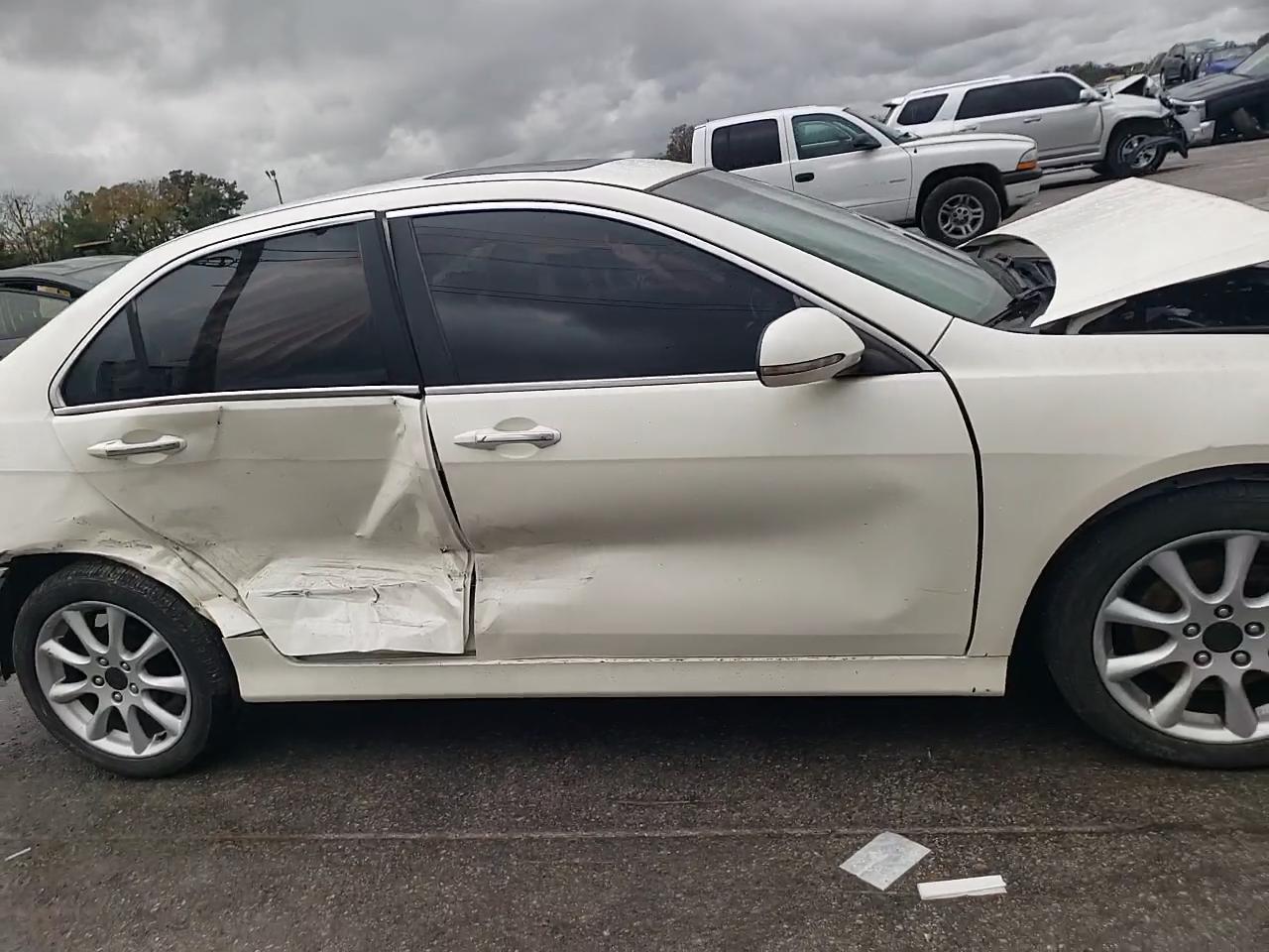 Фото: JH4CL96916C007902