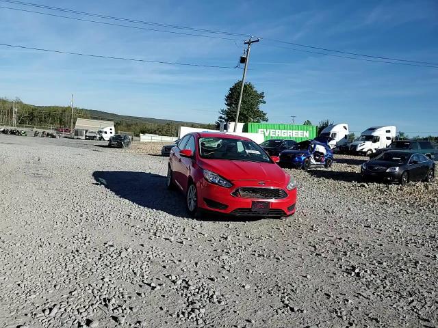 2015 Ford Focus Se VIN: 1FADP3F20FL335182 Lot: 85067885