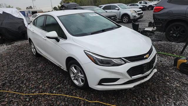 2018 Chevrolet Cruze Lt VIN: 1G1BE5SM8J7169918 Lot: 84881405