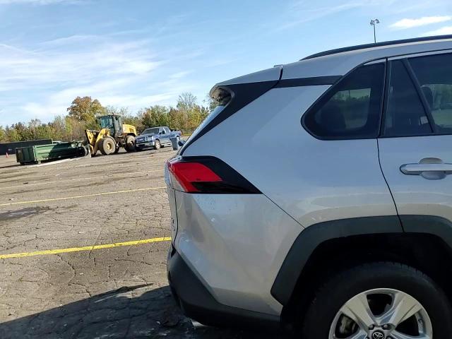 2019 Toyota Rav4 Le VIN: 2T3MWRFV2KW004931 Lot: 85833735