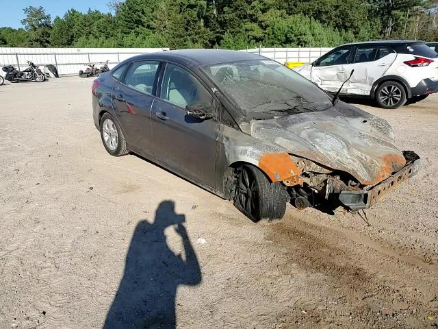 2014 Ford Focus Se VIN: 1FADP3F20EL104331 Lot: 82494905