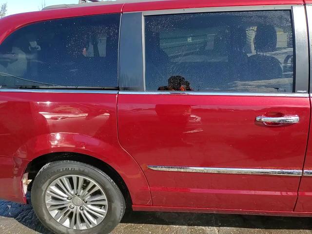 2014 Chrysler Town & Country Touring L VIN: 2C4RC1CG9ER277546 Lot: 85644745