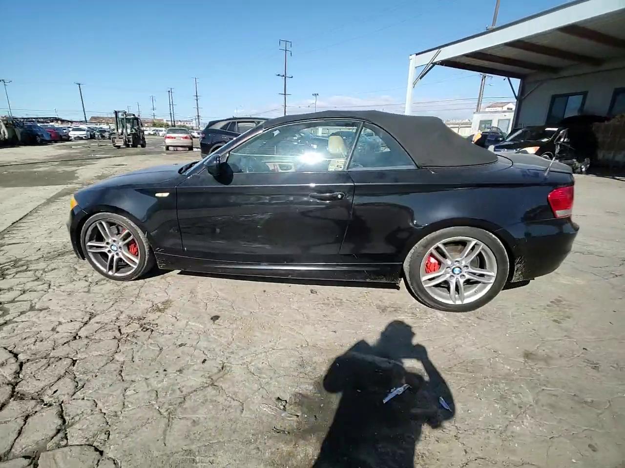 Фото: WBAUN9C52AVK41302