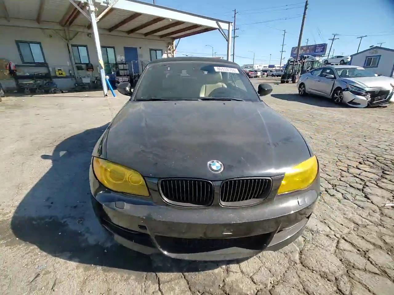 Фото: WBAUN9C52AVK41302