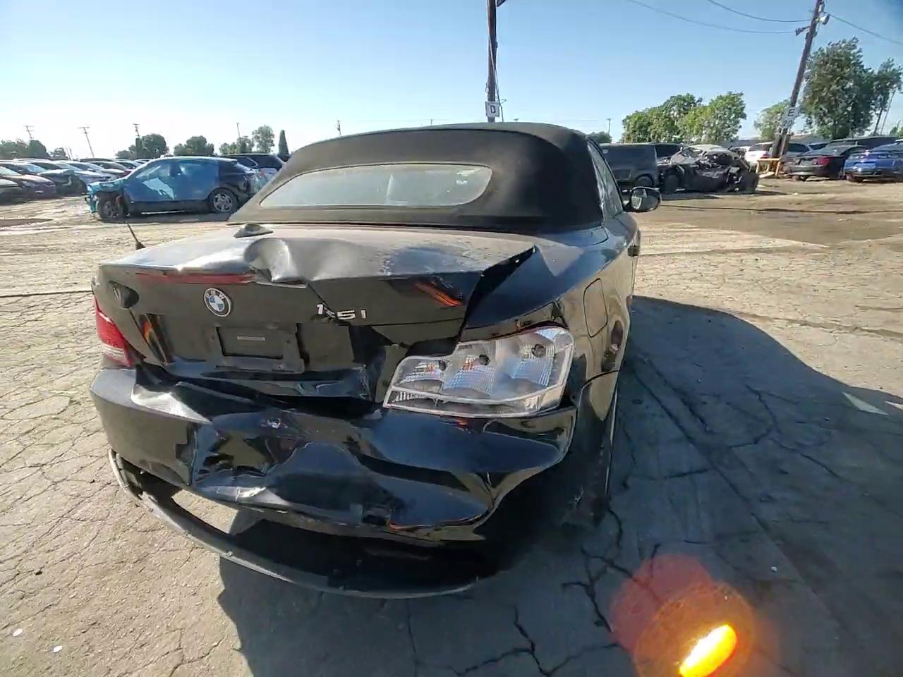 Фото: WBAUN9C52AVK41302