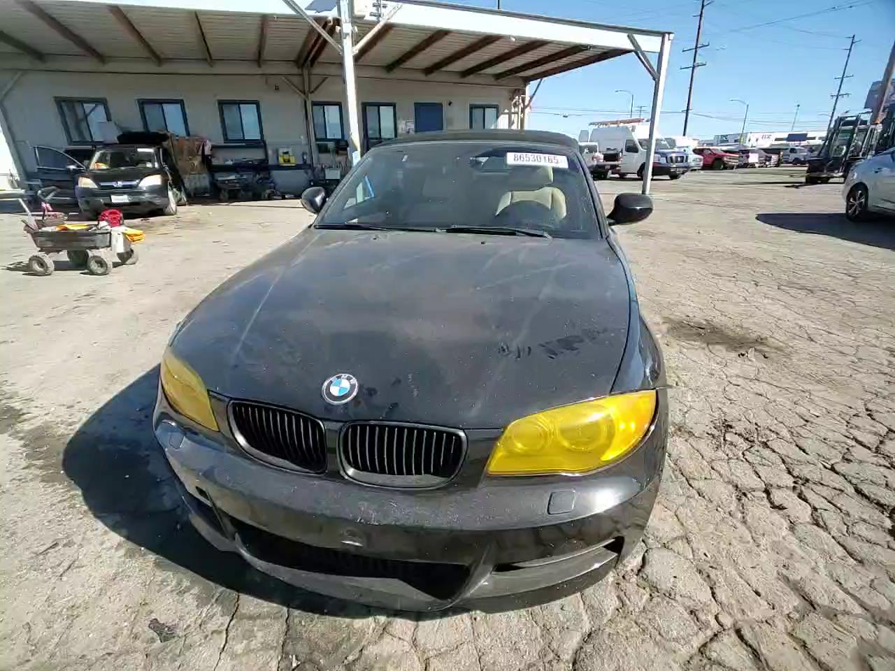 Фото: WBAUN9C52AVK41302