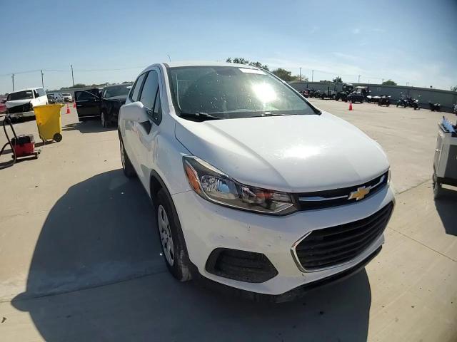2018 Chevrolet Trax Ls VIN: KL7CJKSB3JB545777 Lot: 86986935