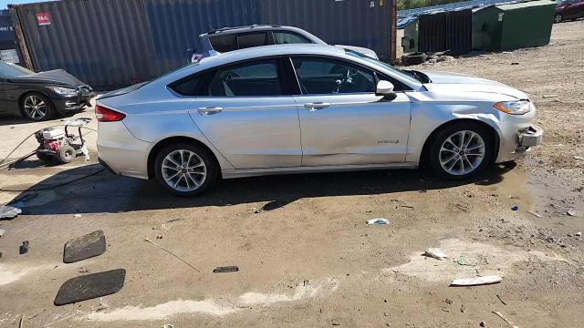 2019 Ford Fusion Se VIN: 3FA6P0LU7KR185130 Lot: 85709155