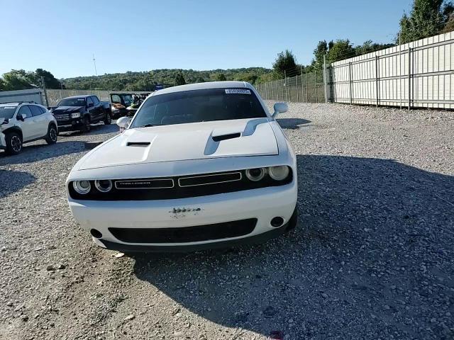 2018 Dodge Challenger Sxt VIN: 2C3CDZAG7JH321715 Lot: 85930925