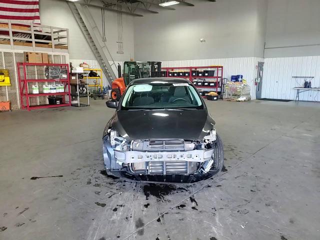 2018 Ford Focus Se VIN: 1FADP3FE9JL230353 Lot: 85586885