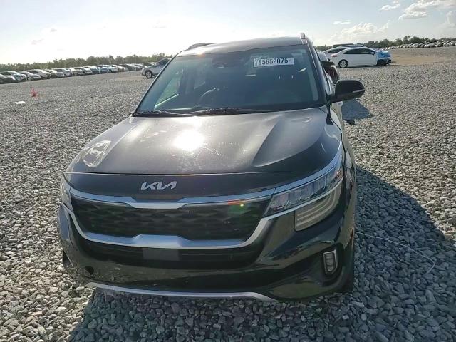 2023 Kia Seltos Sx VIN: KNDETCA25P7357786 Lot: 85652075
