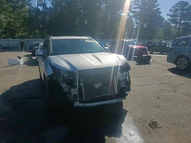 2022 Toyota Highlander Xle VIN: 5TDGZRAH4NS555812 Lot: 86330225