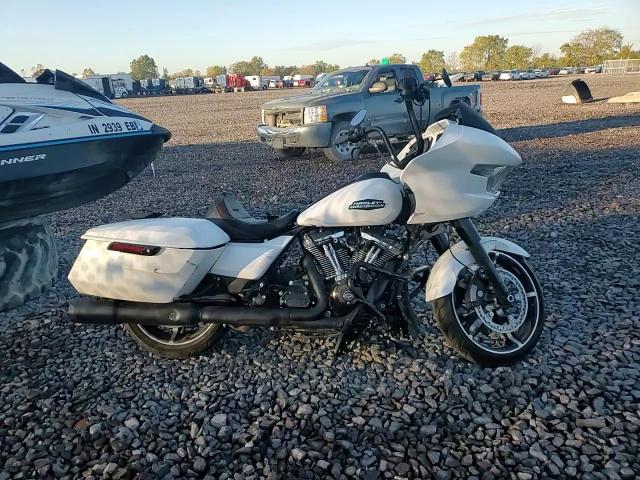 2024 Harley-Davidson Fltrx VIN: 1HD1KH71XRB635710 Lot: 82429925