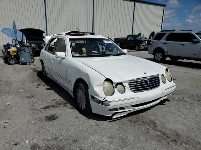 2001 Mercedes-Benz E 320 VIN: WDBJF65J01B224266 Lot: 82250995