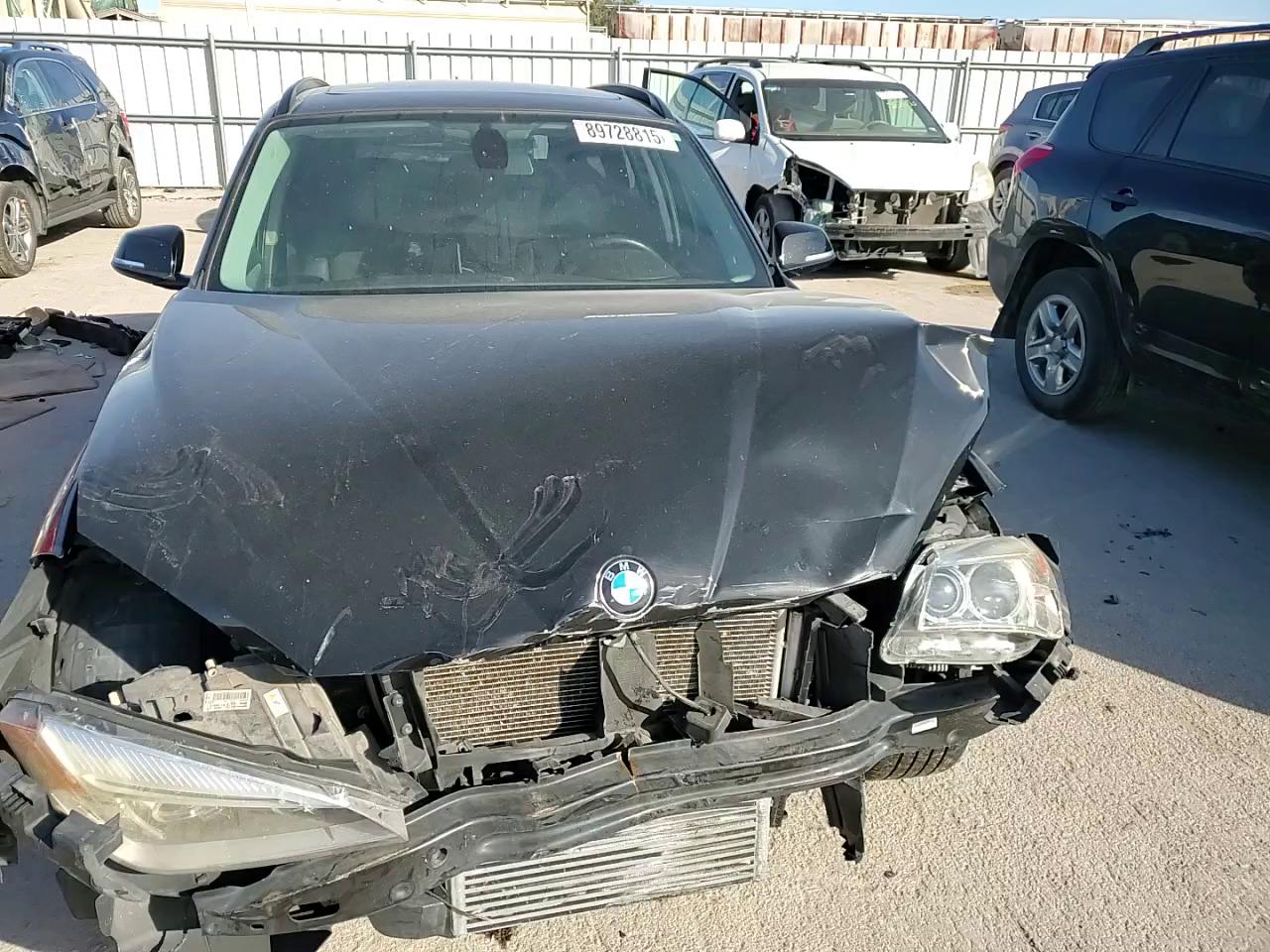 Фото: WBAVM5C58FVV94649