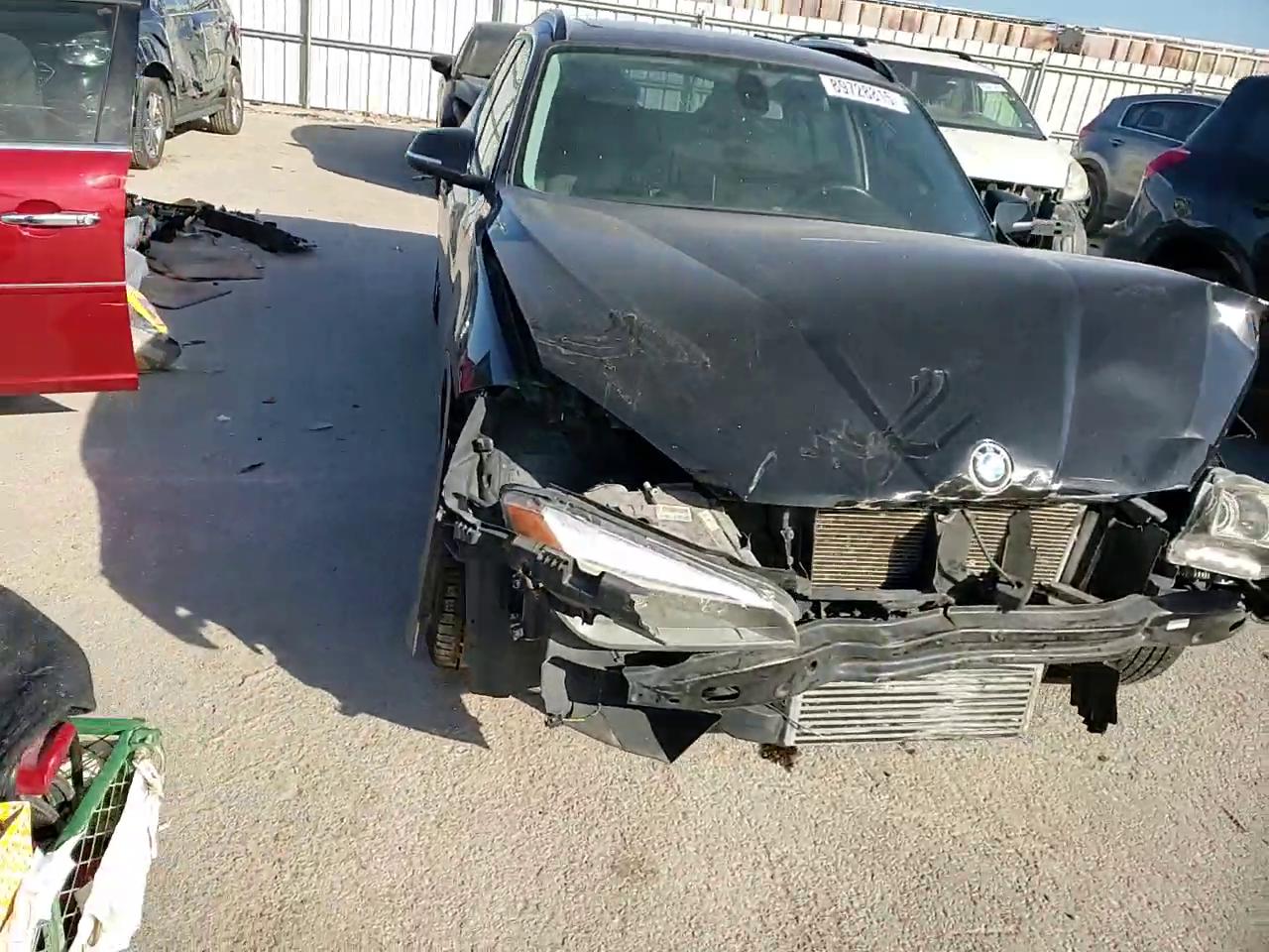 Фото: WBAVM5C58FVV94649