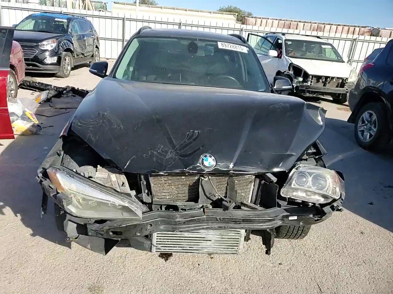 Фото: WBAVM5C58FVV94649