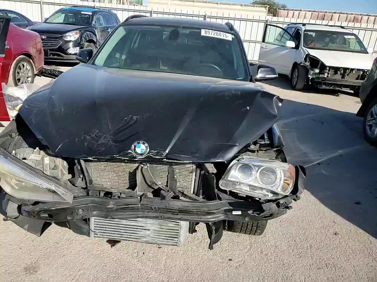 Фото: WBAVM5C58FVV94649