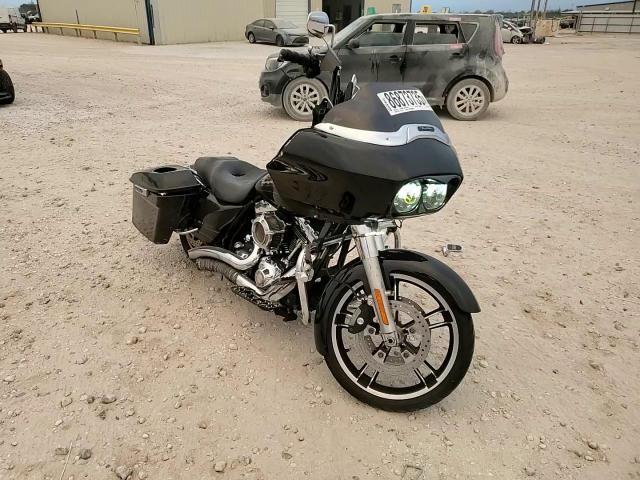 2010 Harley-Davidson Fltrx VIN: 1HD1KH415AB674990 Lot: 86873735