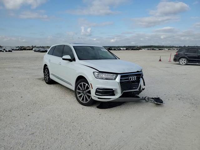 2019 Audi Q7 Premium Plus VIN: WA1LHAF72KD044247 Lot: 82551235