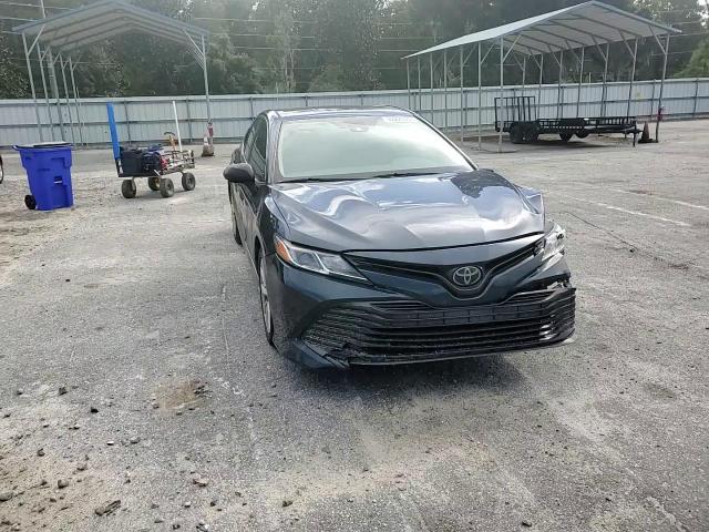 2019 Toyota Camry L VIN: 4T1B11HK0KU822760 Lot: 82220565