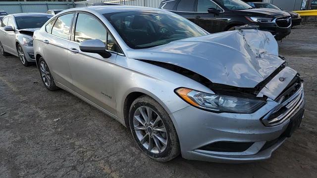2017 Ford Fusion Se Hybrid VIN: 3FA6P0LUXHR380731 Lot: 90666015