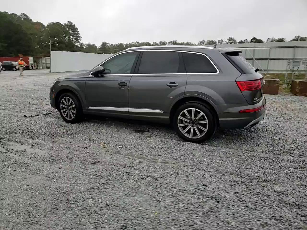 Фото: WA1LHAF71JD037224