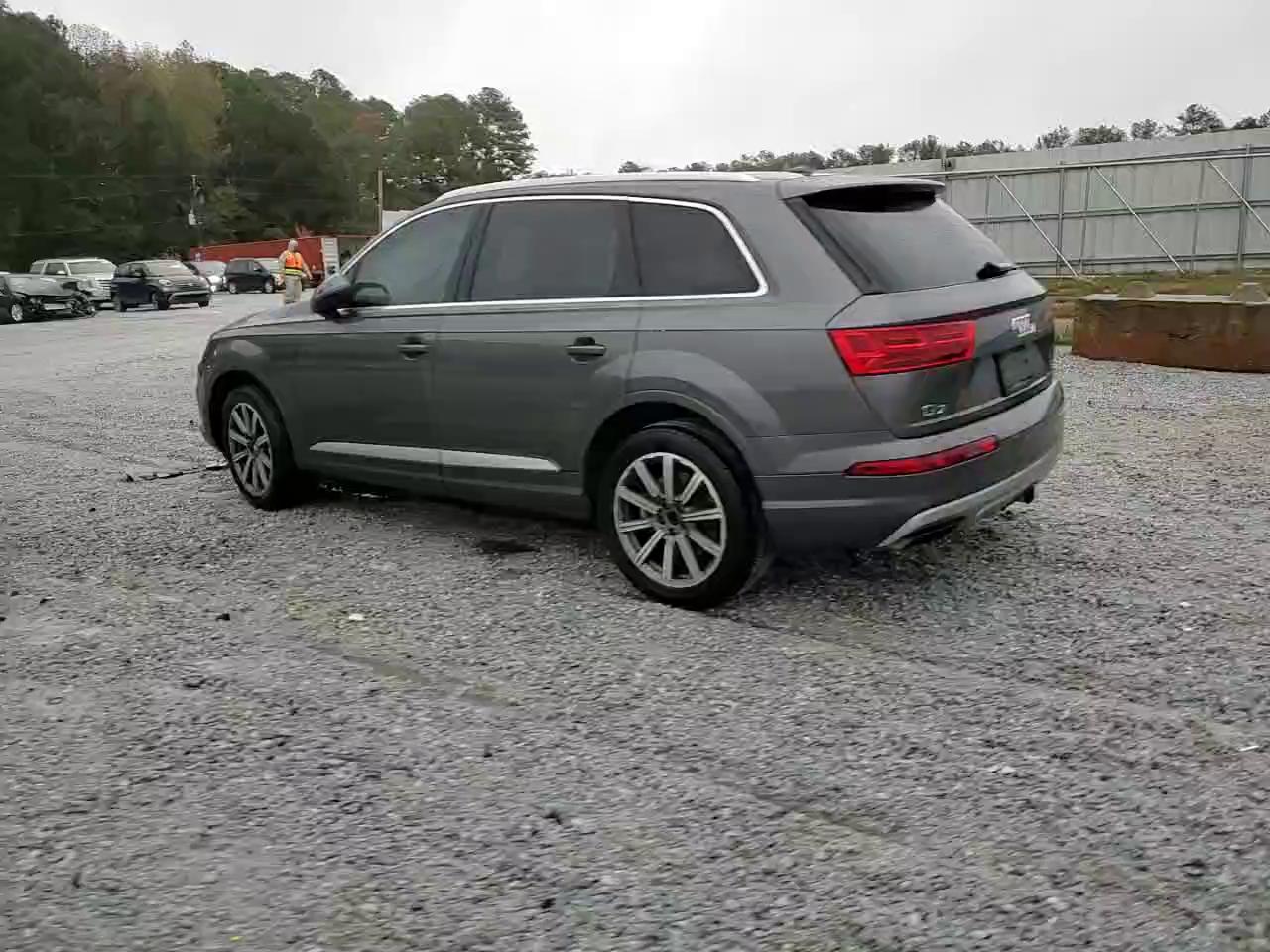 Фото: WA1LHAF71JD037224