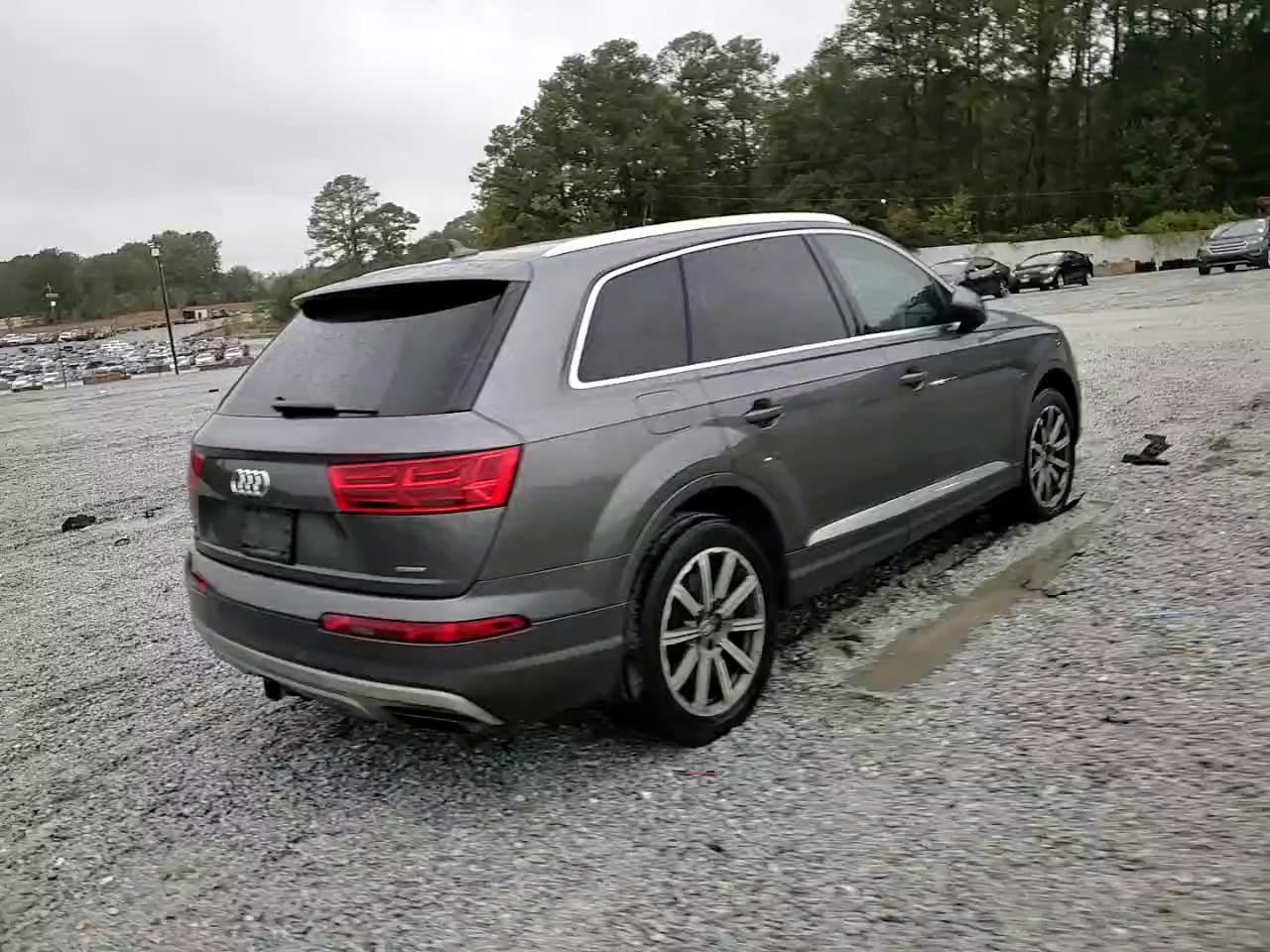 Фото: WA1LHAF71JD037224