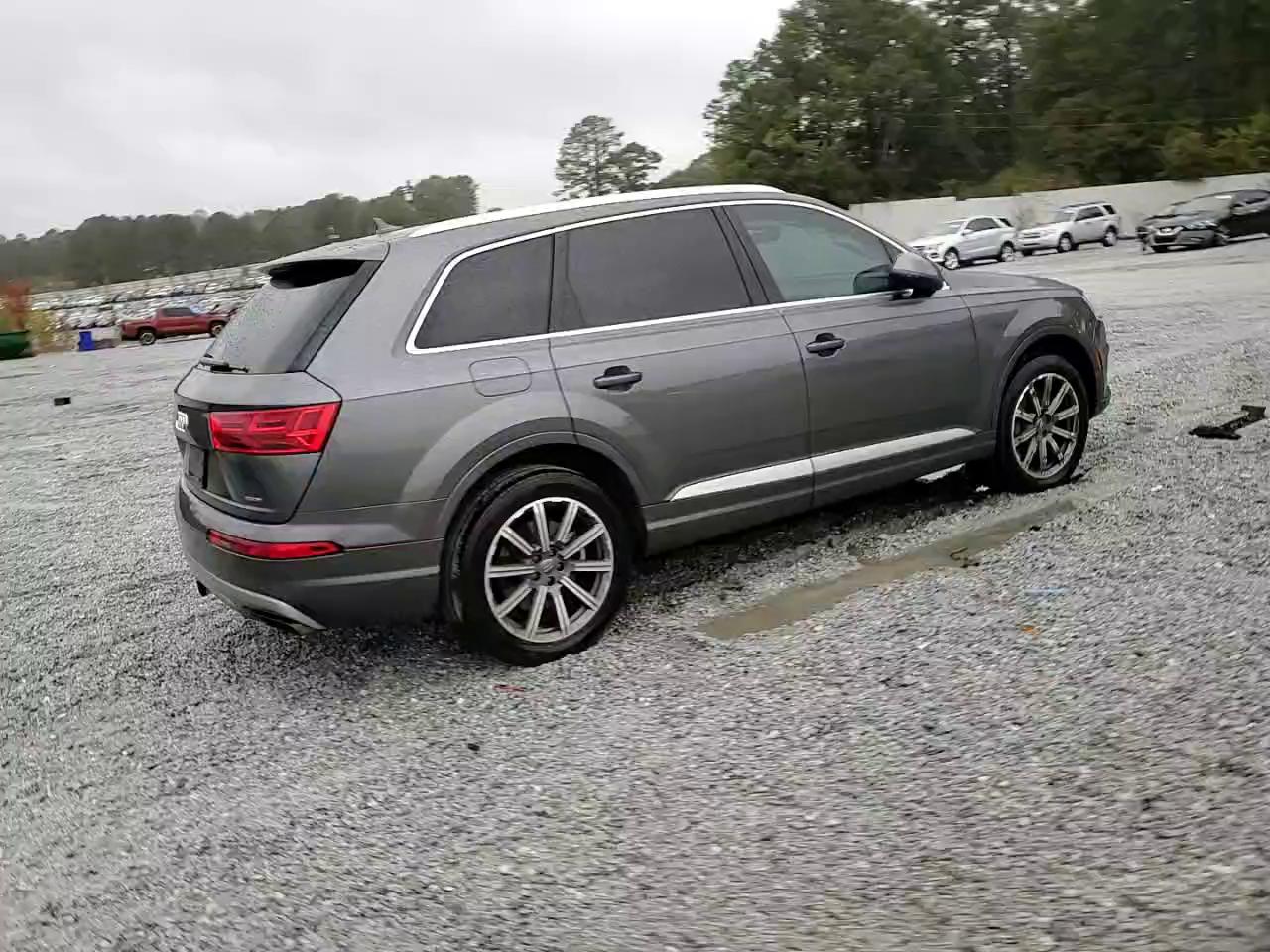 Фото: WA1LHAF71JD037224